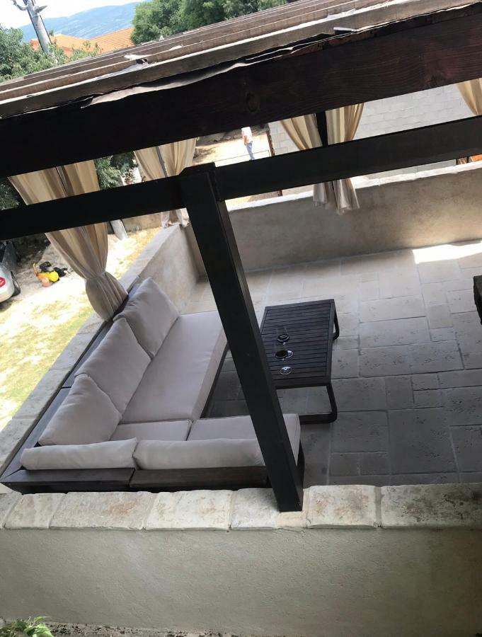 Apartments Malic Pridraga ภายนอก รูปภาพ